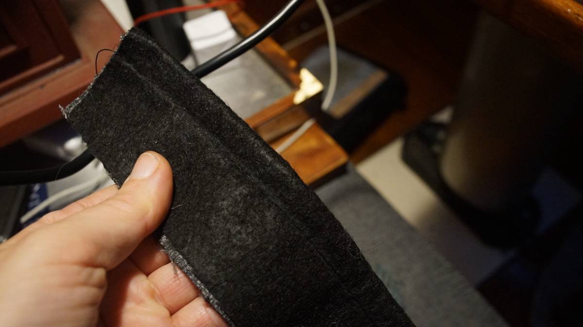 a sewing line now keeps the strip folded, the line matches the thickness of half of the zipper width