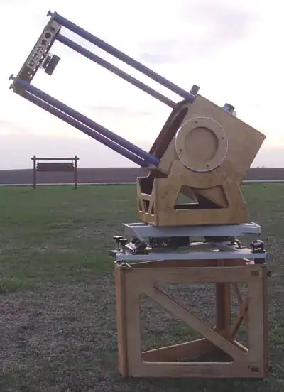 LOptics.com's "Building an open-tubed 12.5" F/12.5 Classical Cassegrain" By Michael E. Lockwood http://www.loptics.com/ATM/telescopes/12in_cass/cass_article/cass.html