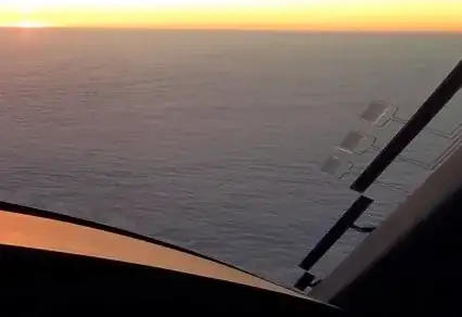 Pilatus PC12-NG temperature sensors and bus bars on the windscreen