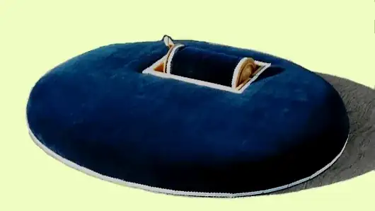 bobbin lace roller pillow with small roller and domed pillow