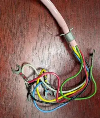 Pigtail on end of phone cord