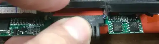 transistors in series with opposite polarity