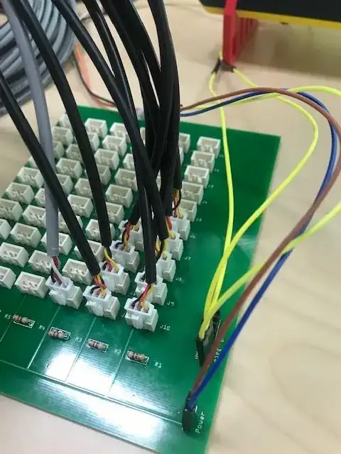 PCB with 5, 4, 1 connection