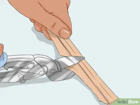 Image titled Measure for Weather Stripping Step 9