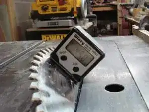 Using the digital level at 45 degrees